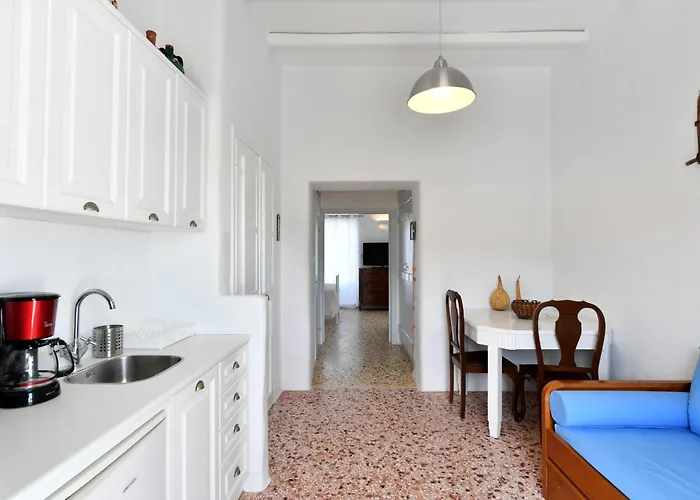 Kastro Traditional House Appartement Páros