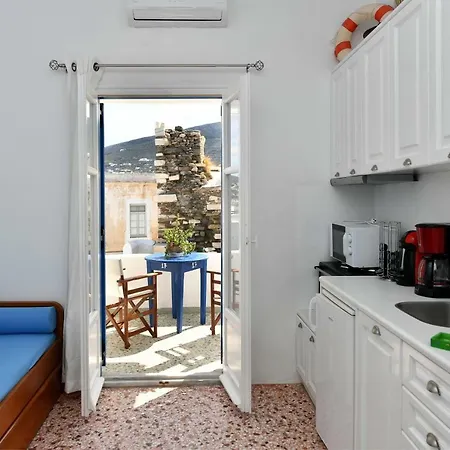 Appartement Kastro Traditional House Páros